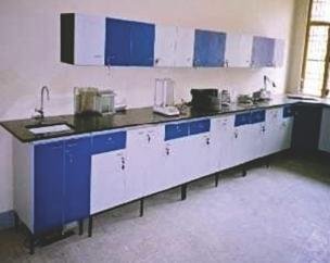 Laboratory Benches